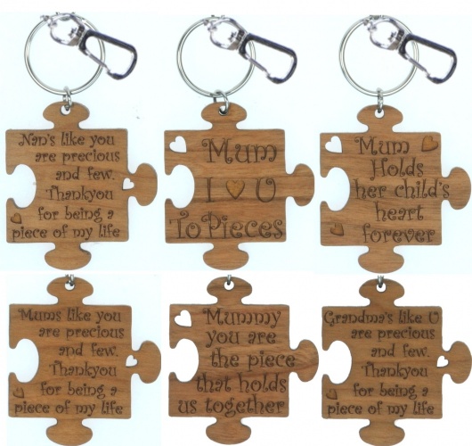 5001B-JS-W : Love You To Pieces Jigsaw Keyrings UK (Pack Size 36) Price Breaks Available